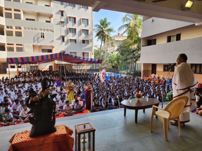 Sri Swamiji's Visit to Devi Academy School - Namadwaar